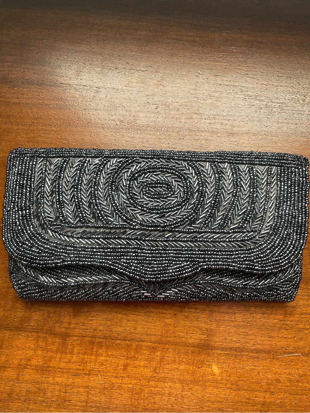 Vintage Beaded Evening Clutch – Black & Silver – Floral & Geometric Design